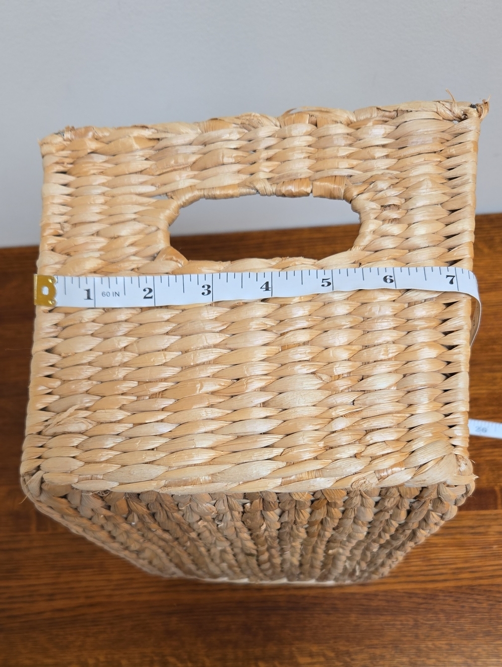 Woven Natural Seagrass Storage Basket - Neutral - Picture 8 of 10